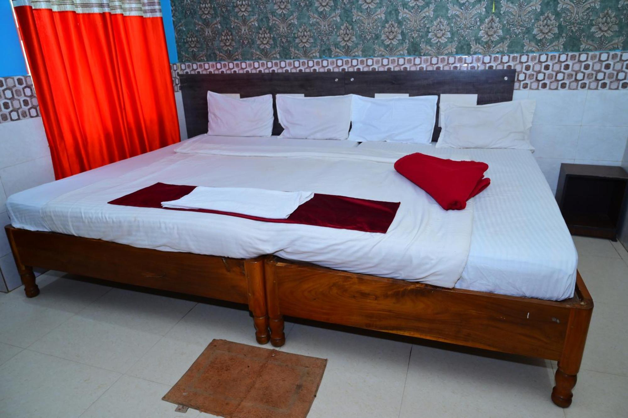 Mor Hotel Beach Heaven-স্বর্গদ্বার গোল্ডেন বিচ এবং মন্দিরের কাছে হোটেল বিচ হেভেন- Near Golden Beach & Temple Best Selling & Best Choice Of Travellers Пурі Екстер'єр фото
