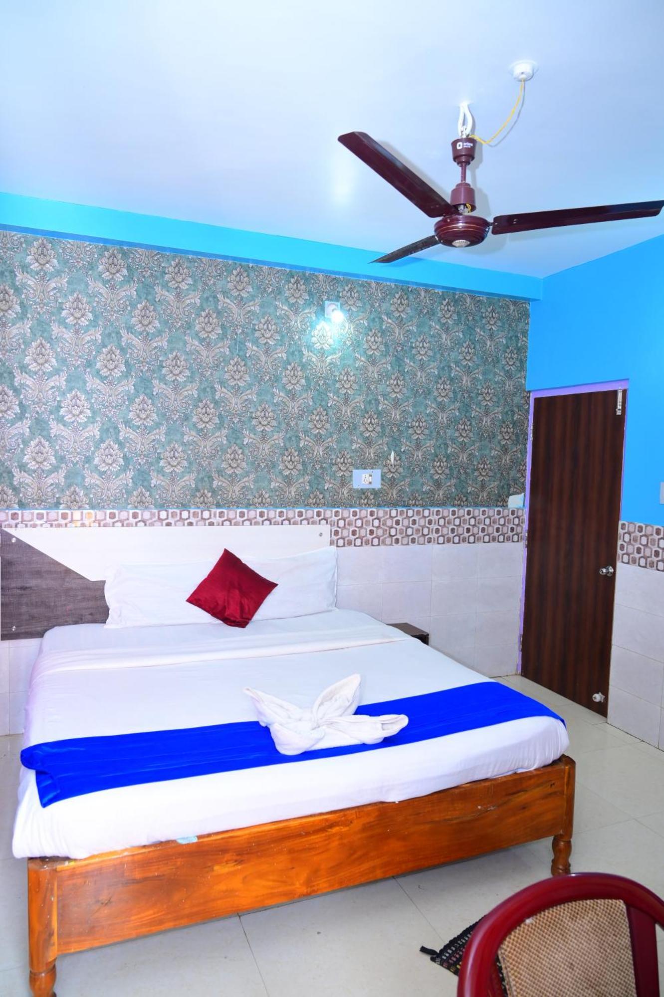Mor Hotel Beach Heaven-স্বর্গদ্বার গোল্ডেন বিচ এবং মন্দিরের কাছে হোটেল বিচ হেভেন- Near Golden Beach & Temple Best Selling & Best Choice Of Travellers Пурі Екстер'єр фото